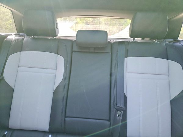 2023 LAND ROVER RANGE ROVER EVOQUE R-Dynamic SE