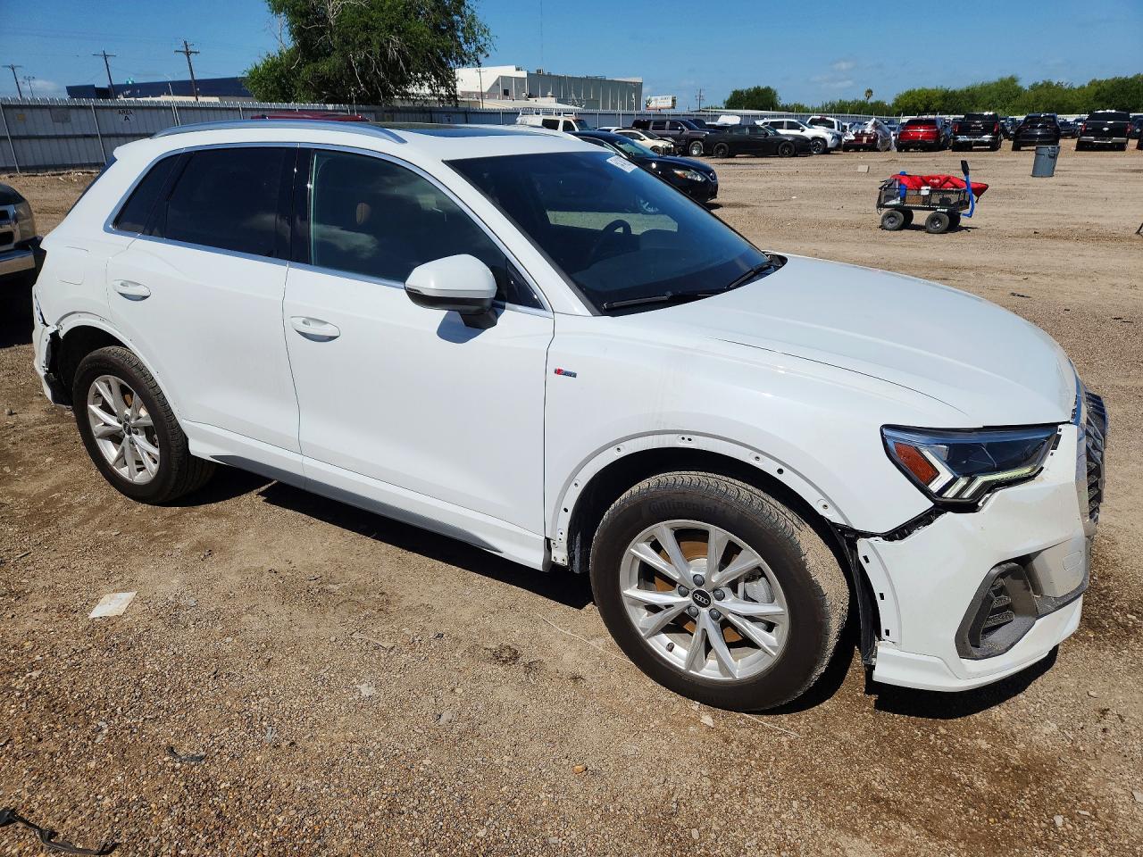 2025 AUDI Q3