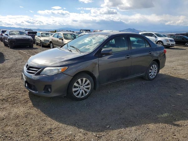 2013 TOYOTA COROLLA