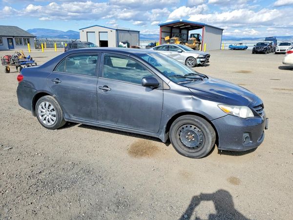 2013 TOYOTA COROLLA