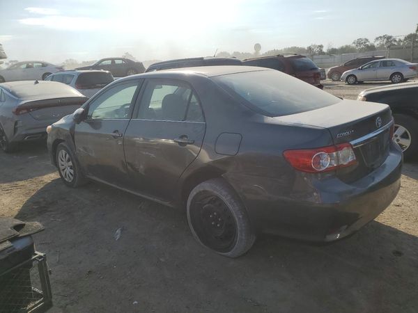 2013 TOYOTA COROLLA