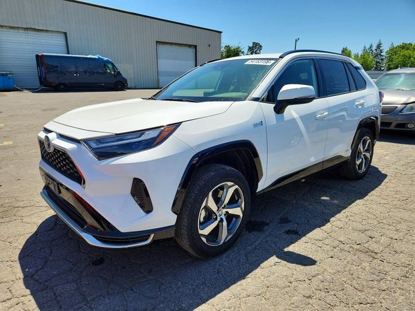 2023 TOYOTA RAV4 PRIME SE