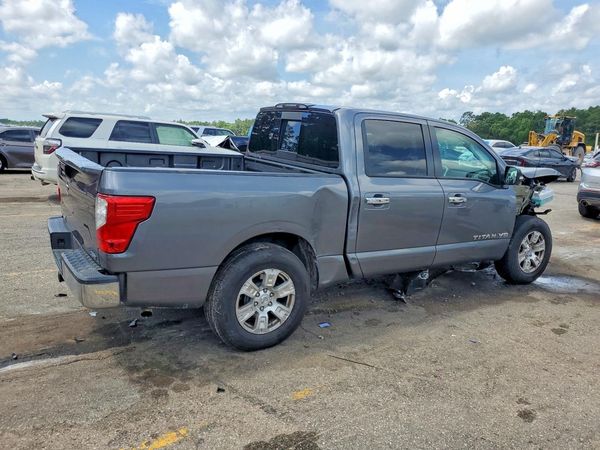 2019 NISSAN TITAN