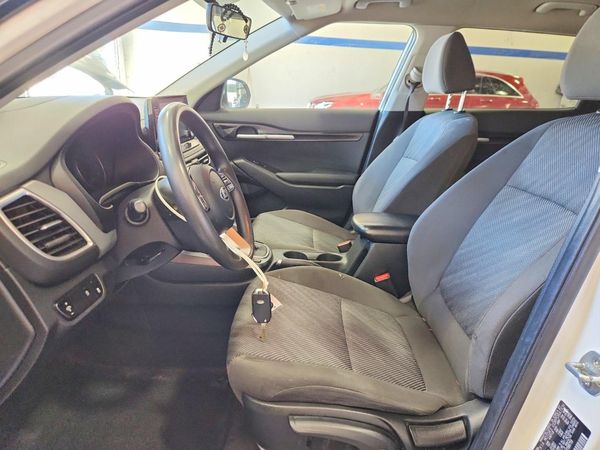 2021 KIA SELTOS LX — DENT