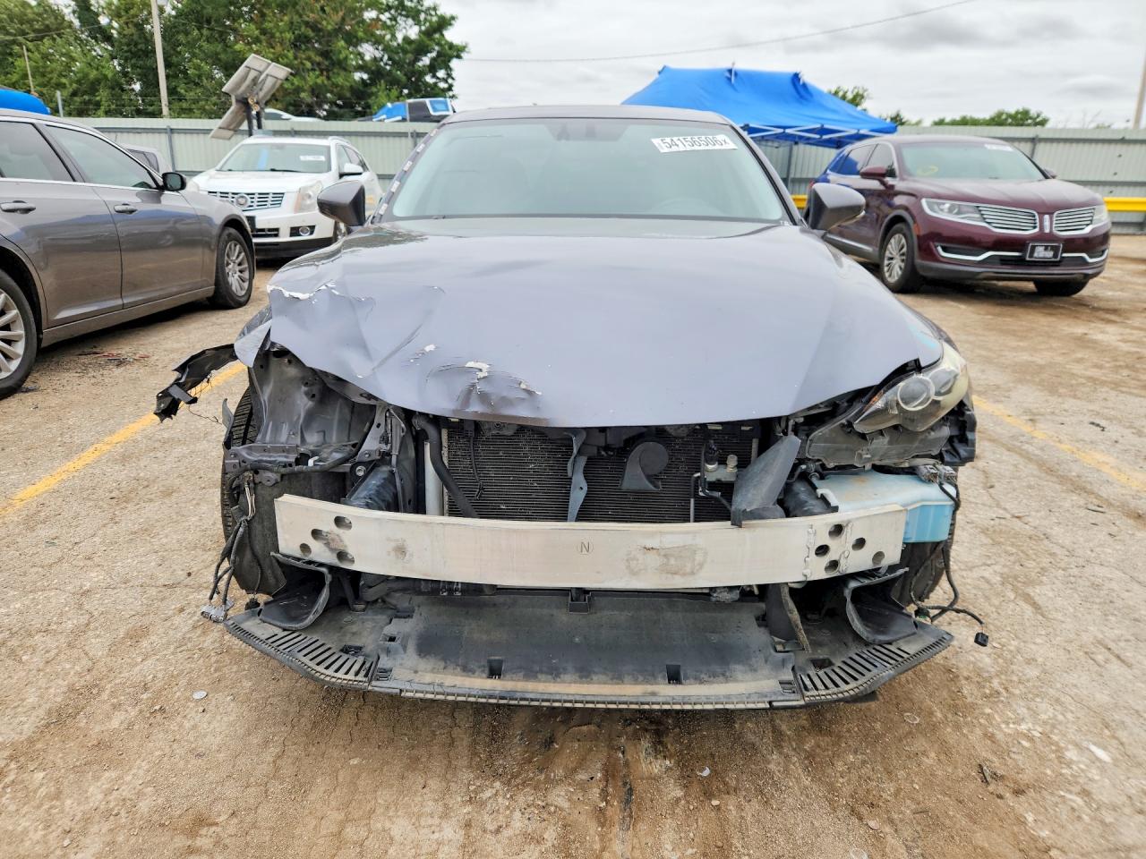 2016 LEXUS IS 200t