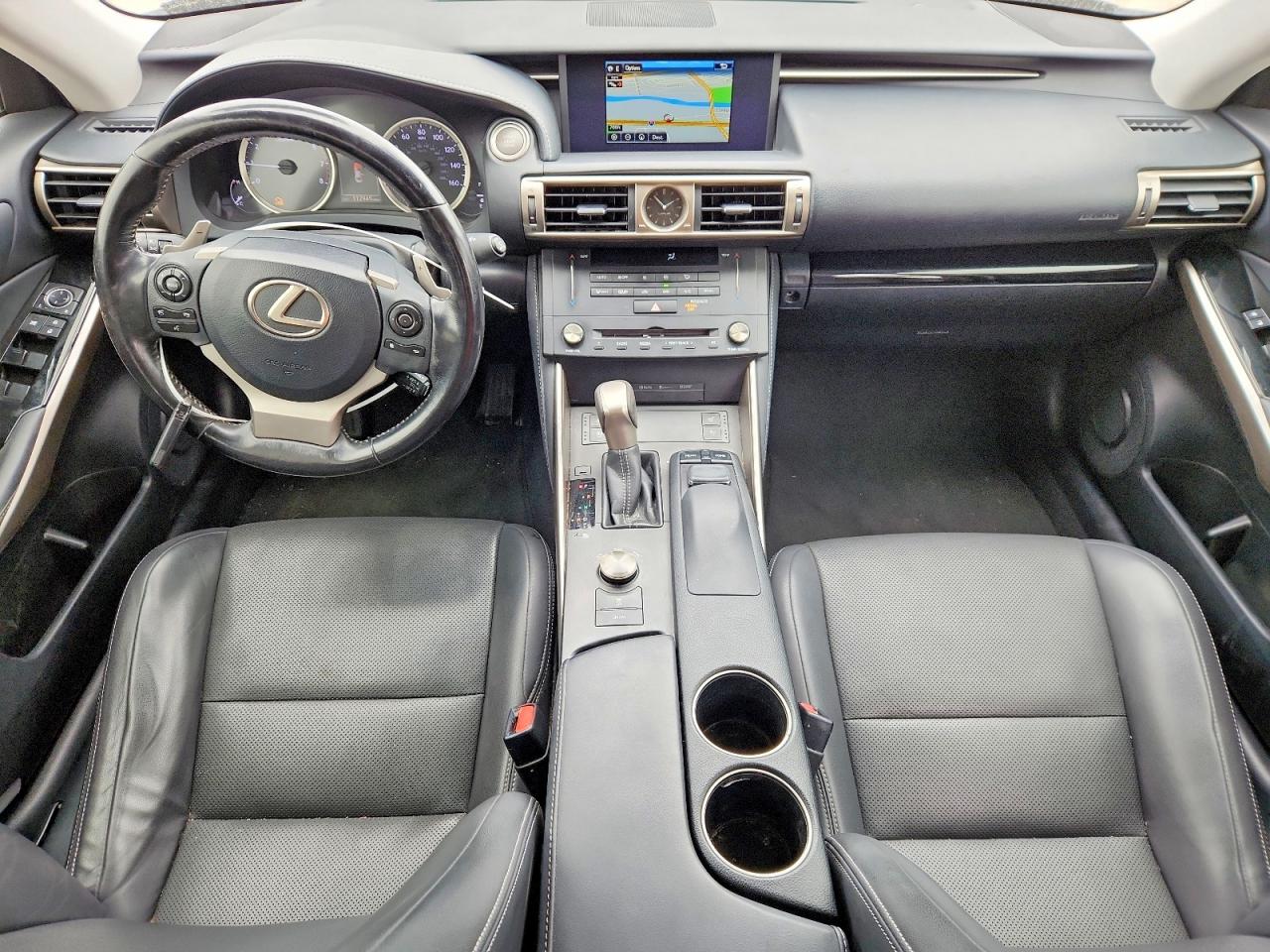 2016 LEXUS IS 200t