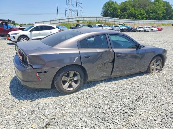 2014 DODGE CHARGER SE