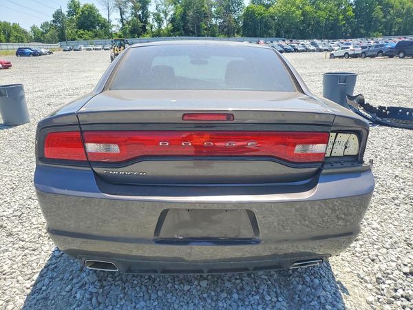 2014 DODGE CHARGER SE
