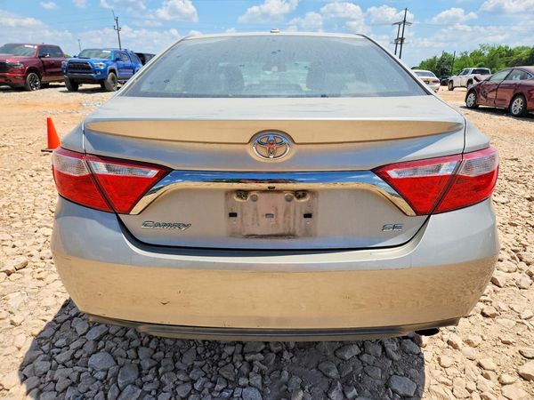 2016 TOYOTA CAMRY