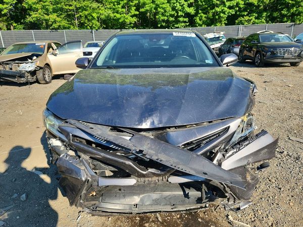 2020 TOYOTA CAMRY SE — DIRF