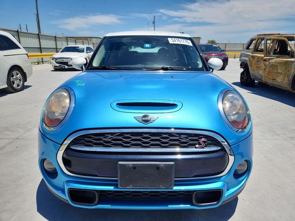 2015 MINI COOPER
