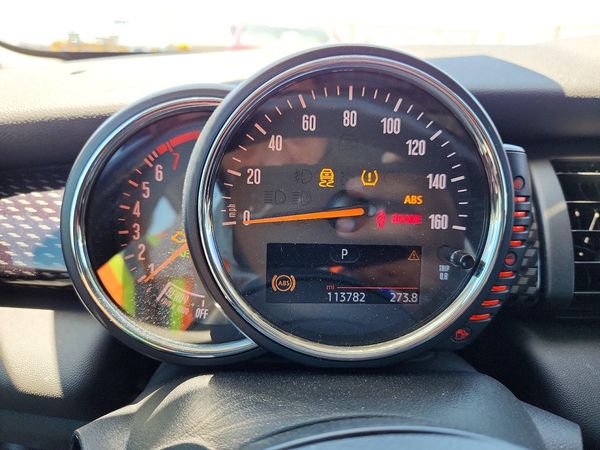 2015 MINI COOPER