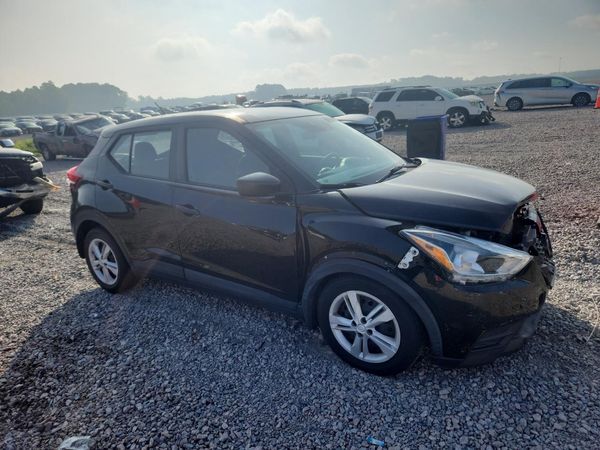 2020 NISSAN KICKS