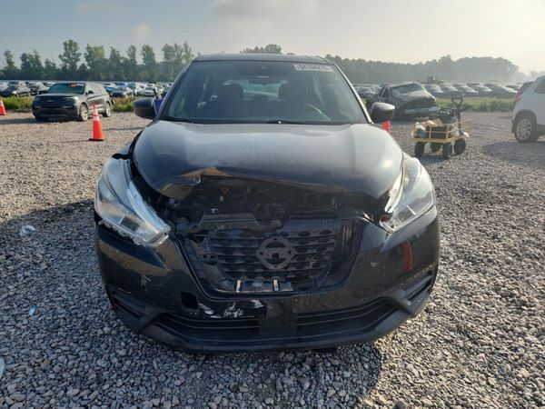 2020 NISSAN KICKS