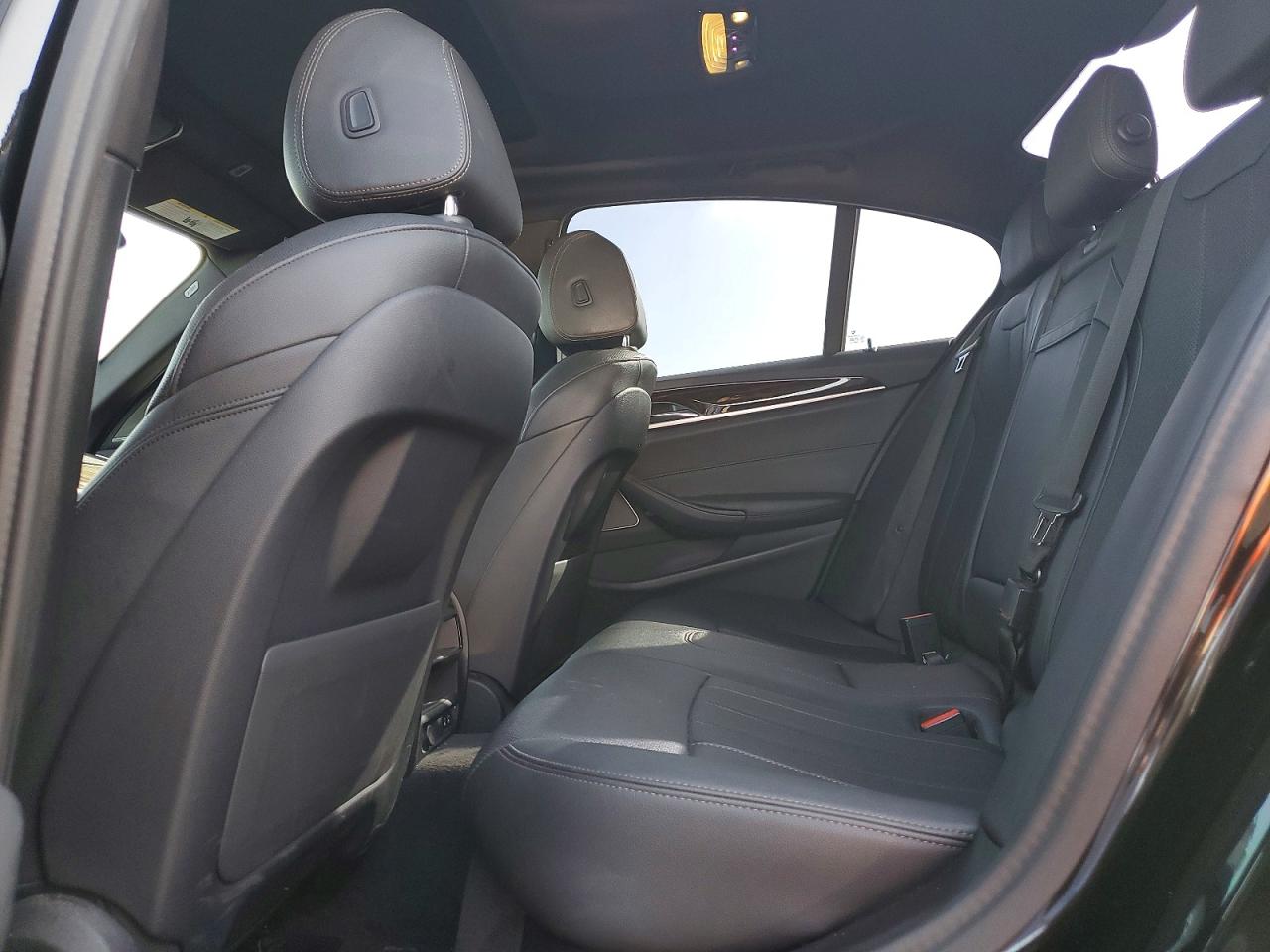 2023 BMW 530E