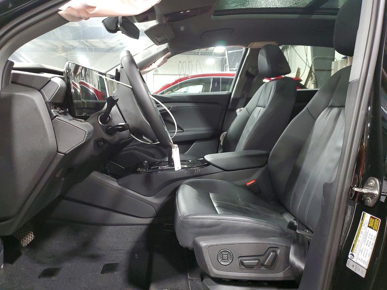2025 AUDI Q6 E-TRON