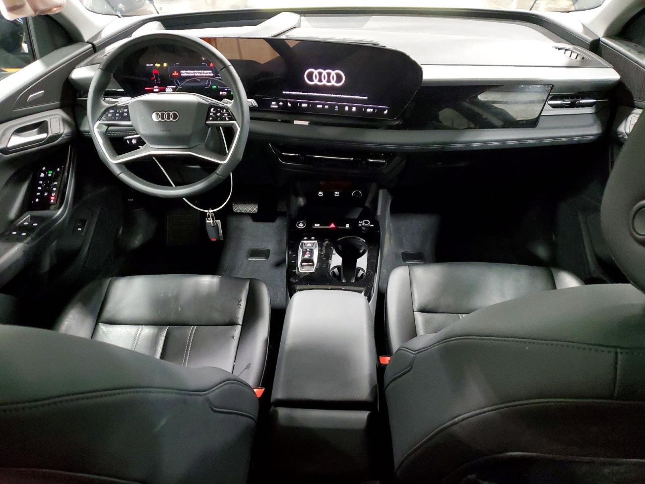 2025 AUDI Q6 E-TRON