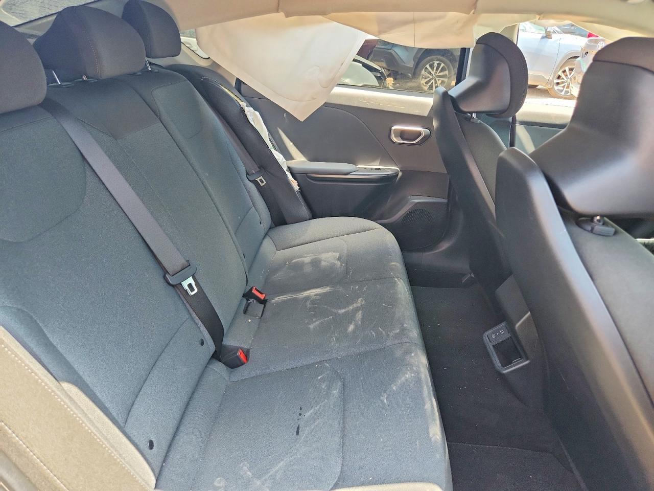 2025 KIA K4 LX, LXS