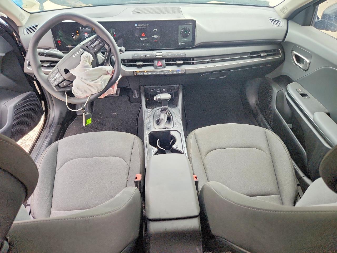 2025 KIA K4 LX, LXS