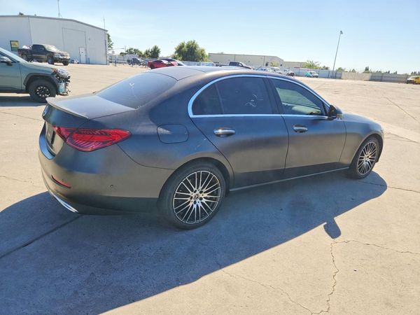 2024 MERCEDES-BENZ C C300