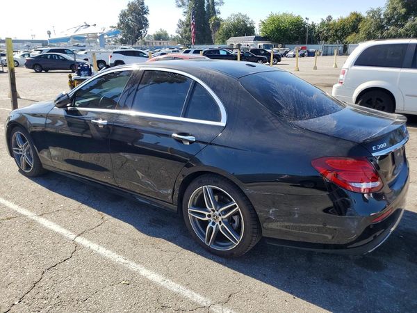 2018 MERCEDES-BENZ E E300