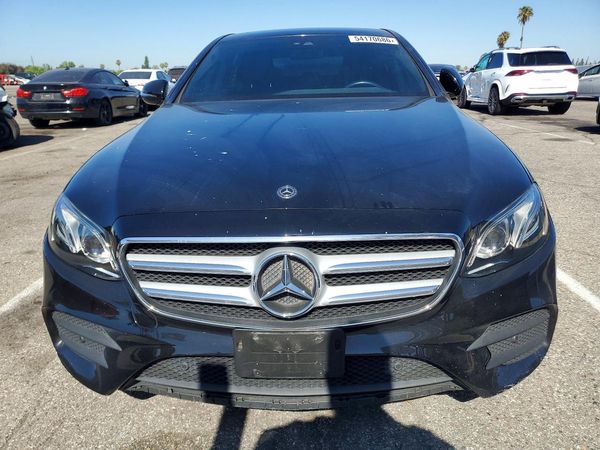 2018 MERCEDES-BENZ E E300