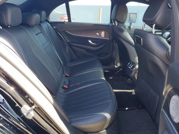 2018 MERCEDES-BENZ E E300