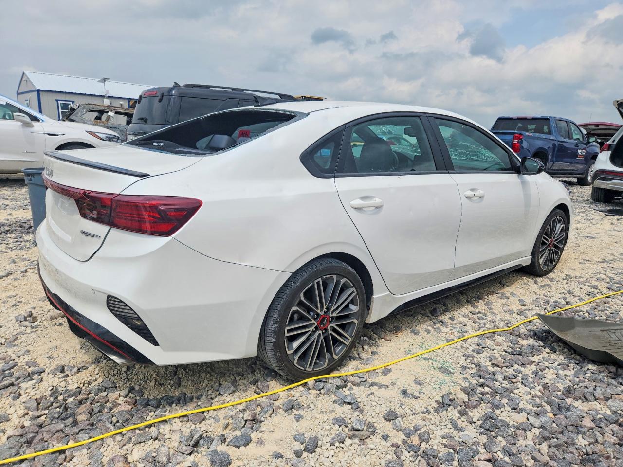 2024 KIA FORTE GT