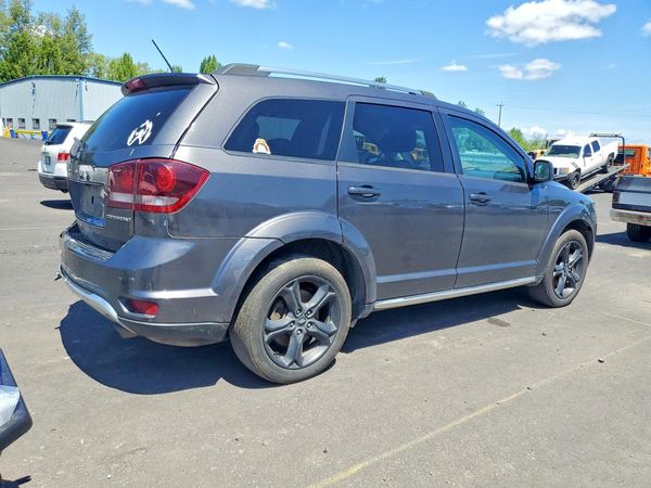 2018 DODGE JOURNEY Crossroad (M,U,C)