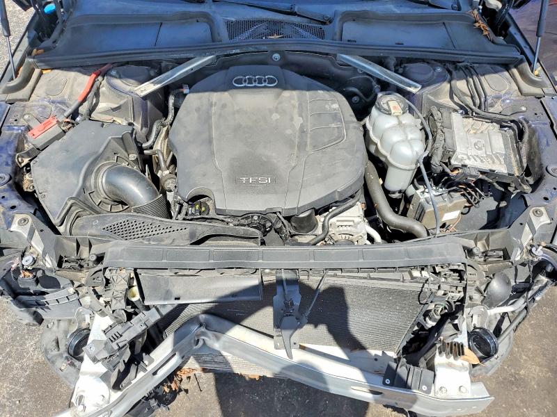 2019 AUDI A4 quattro Premium Plus
