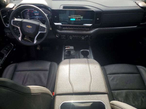 2024 CHEVROLET SILVERADO LTZ