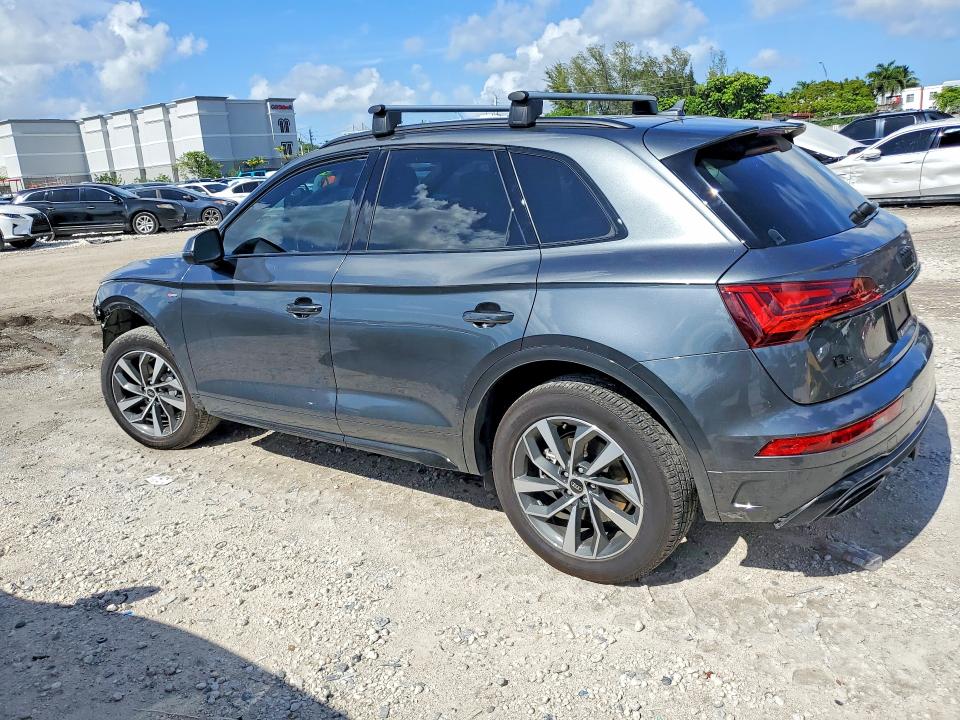 2024 AUDI Q5 S Line quattro Premium