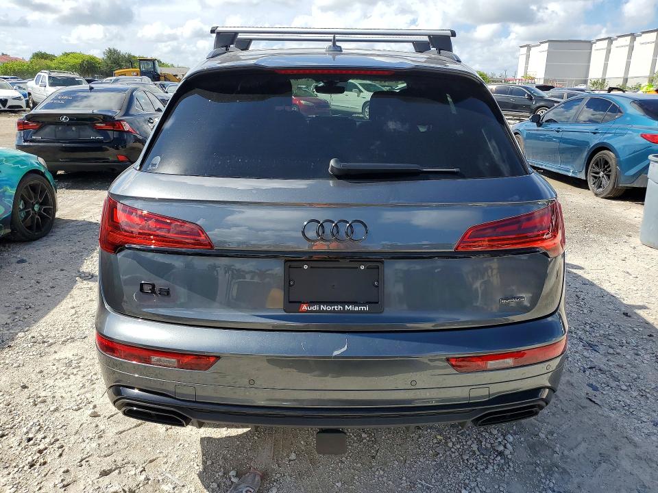 2024 AUDI Q5 S Line quattro Premium
