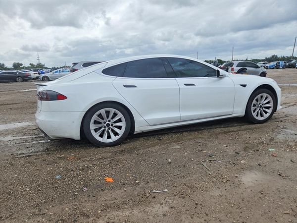 2020 TESLA MODEL S