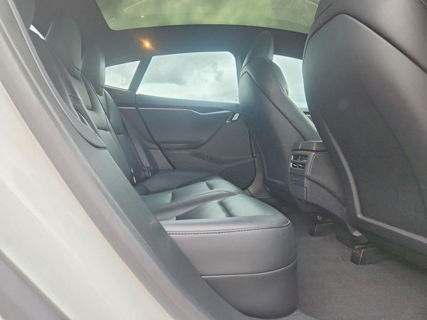 2020 TESLA MODEL S
