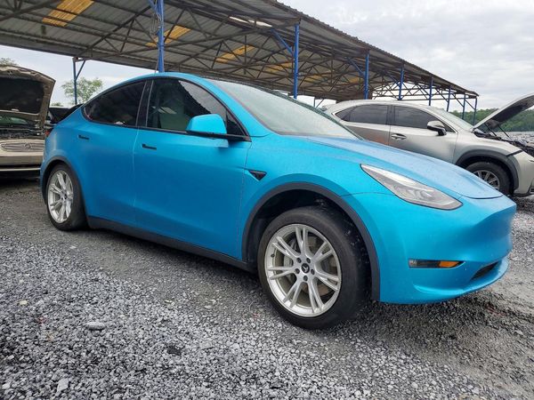2021 TESLA MODEL Y