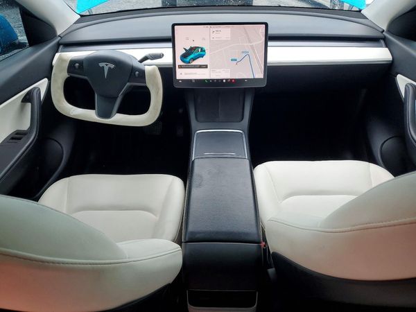 2021 TESLA MODEL Y