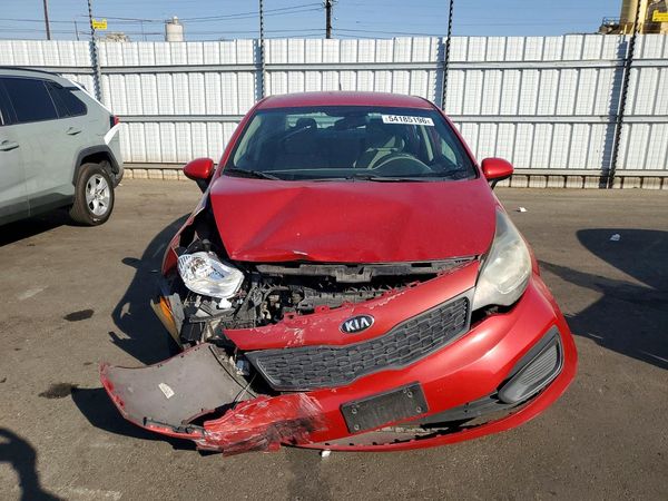 2015 KIA RIO GL - Middle-low