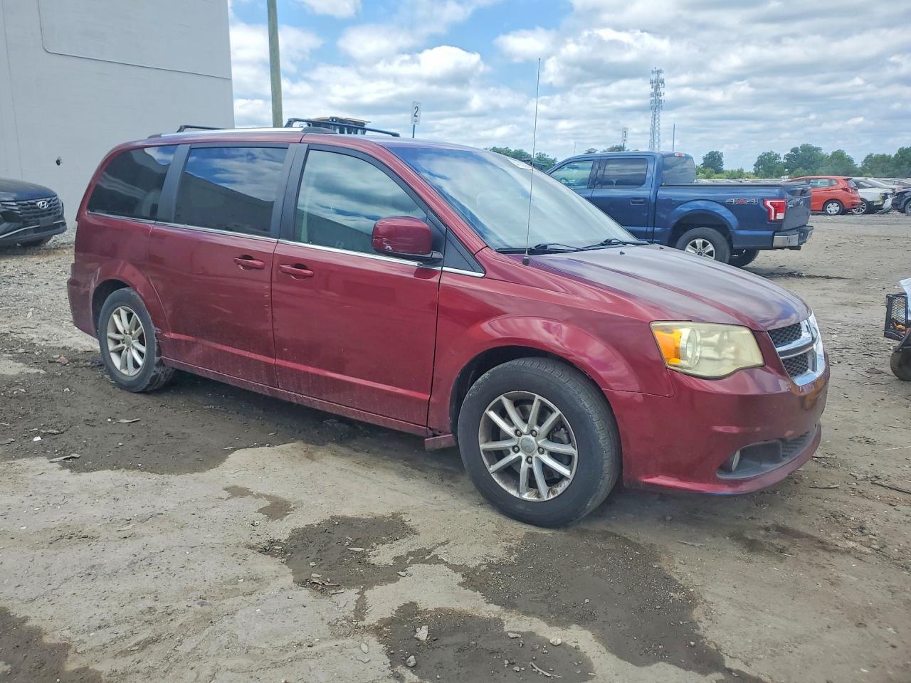 2018 DODGE GRAND CARAVAN SXT