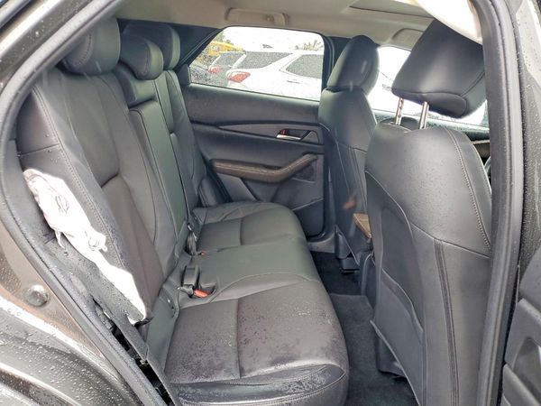 2024 MAZDA CX-30 Premium Package