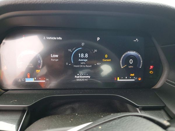 2023 JEEP GRAND CHEROKEE Laredo, Altitude