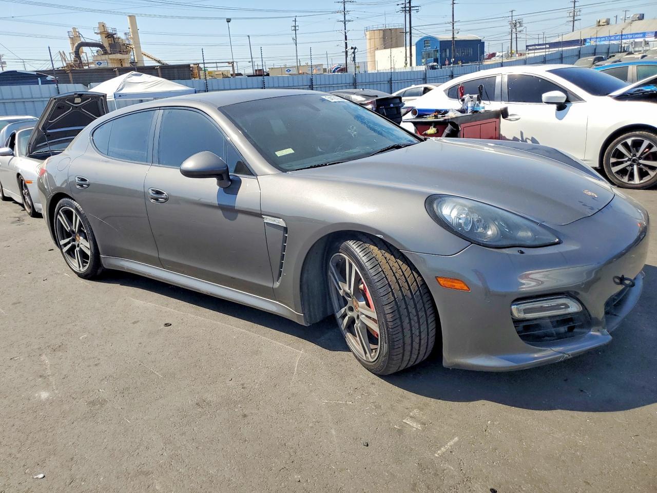 2013 PORSCHE PANAMERA