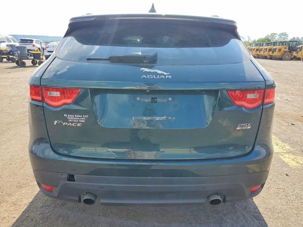 2018 JAGUAR F-PACE Standard
