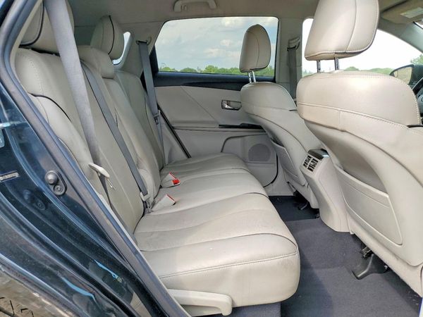 2015 TOYOTA VENZA XLE