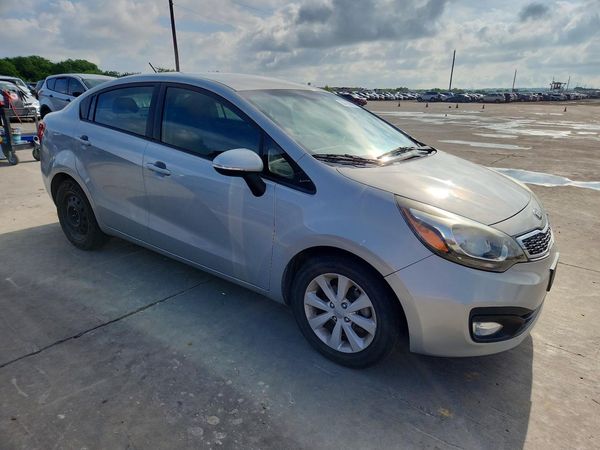 2013 KIA RIO EX / SX