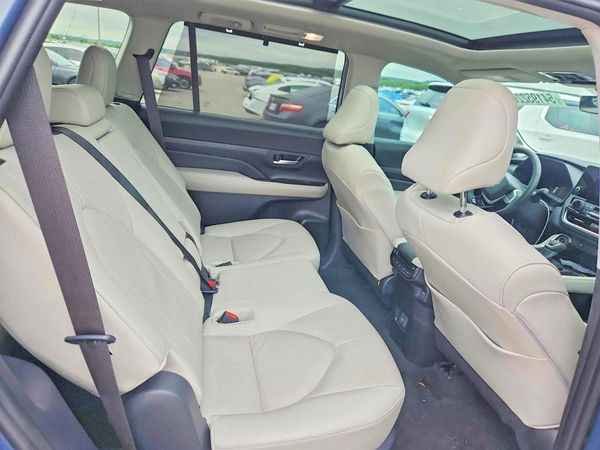 2026 TOYOTA GRAND HIGHLANDER HYBRID