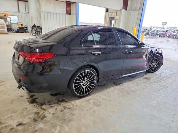 2024 MERCEDES-BENZ C C300