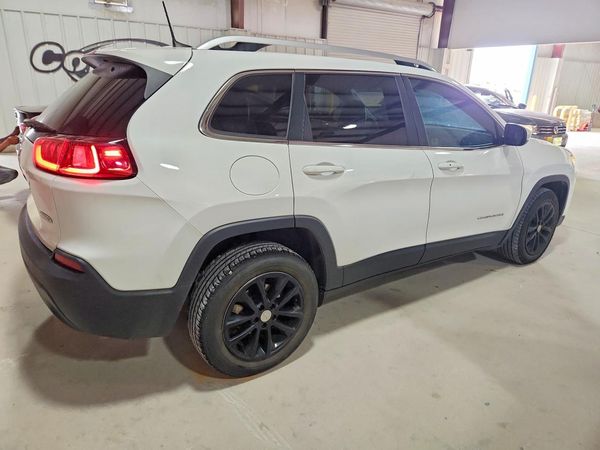 2019 JEEP CHEROKEE LATITUDE PLUS FWD