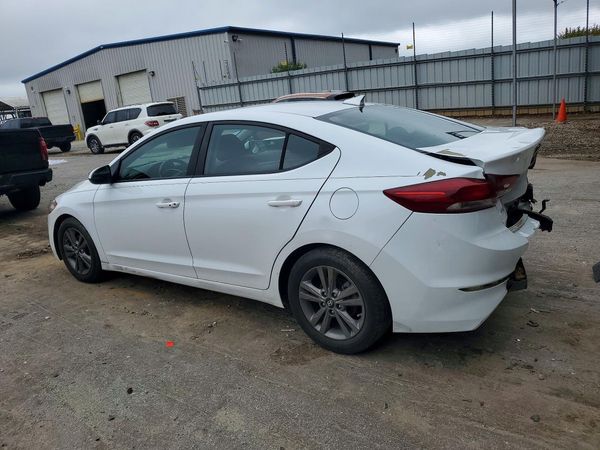 2018 HYUNDAI ELANTRA