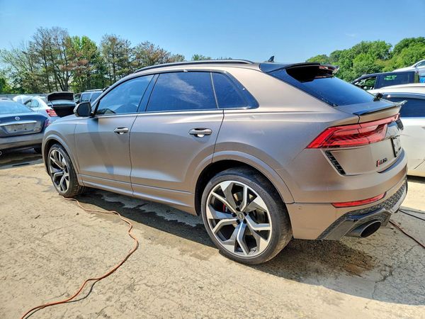 2022 AUDI RS Q8